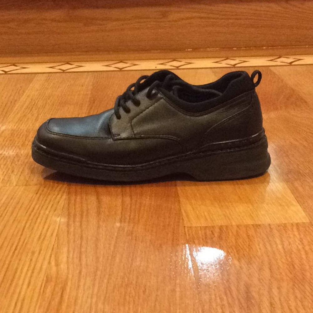 Tommy Hilfiger - Black Shoes - For Boys - Size 2M